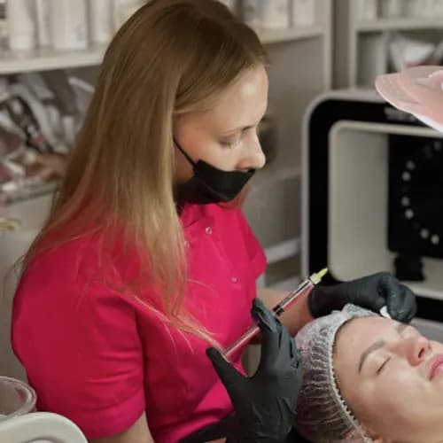 Nawilżają i odmładzają