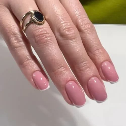 Modny lakier żelowy