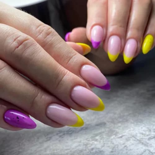 Классический маникюр от профессионала