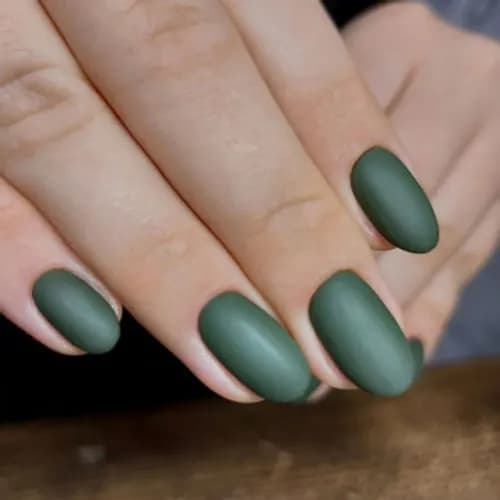 Профессиональный маникюр по доступной цене