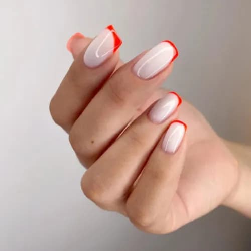 Акрилові нігті, створені для впевненості - тільки у нас