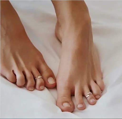 Сучасне протезування нігтів з ефектом натуральності