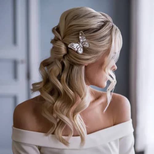 Nienaganna wieczorowa fryzura: elegancja i urok