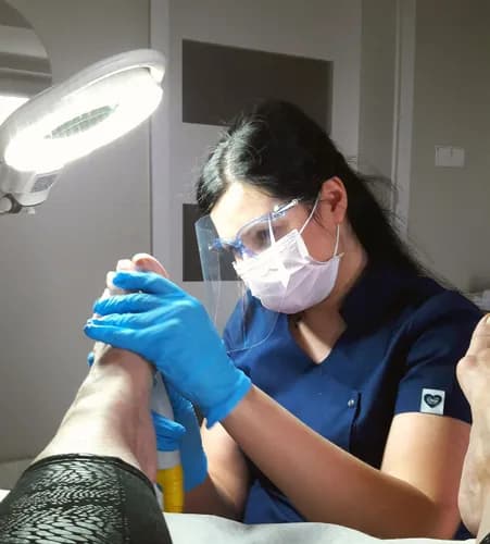 Педикюр для здоровья ног