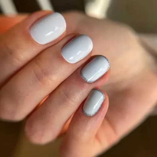 Яркий маникюр гель-лаком