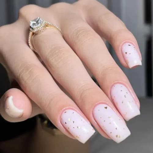 С гелевым покрытием ногти будут выглядеть безупречно