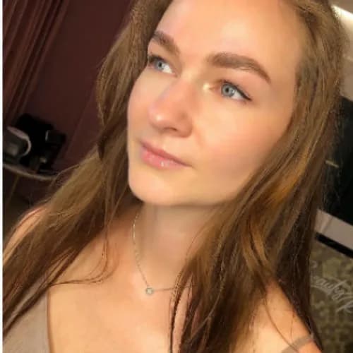 Акуратні брови воском