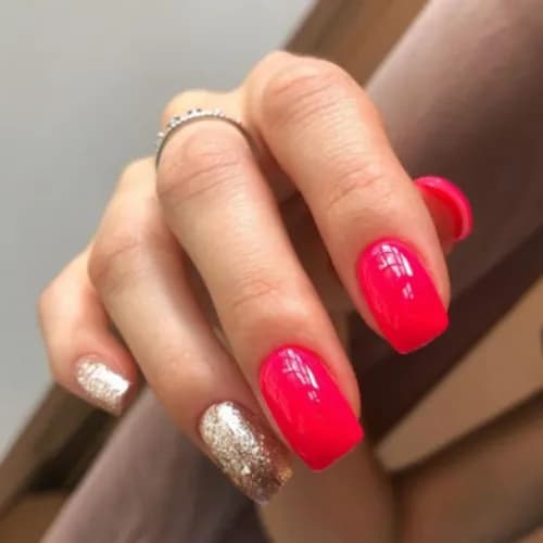 Manicure z wieloma technikami