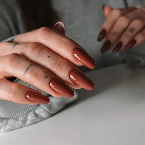 Profesjonalne lakierowanie paznokci