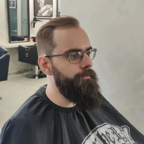 Mistrz męskiego stylu: strzyżenie brody