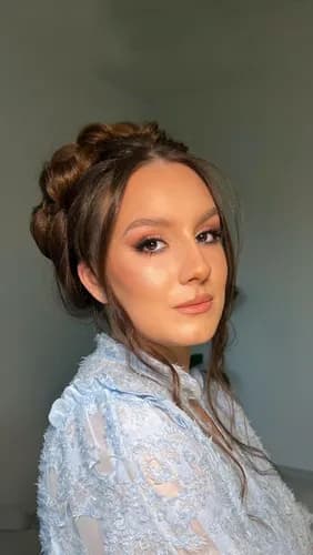 Dzienny nude: makijaż, który zawsze pasuje