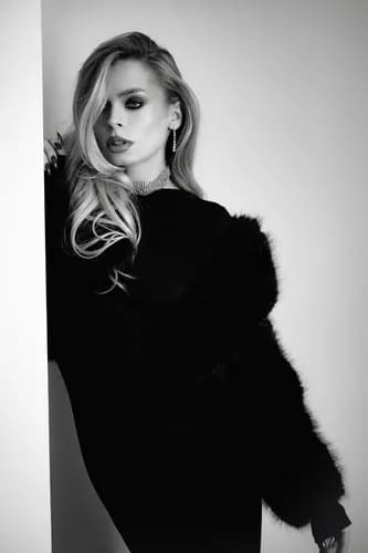 Nieskazitelny makijaż wieczorowy dopasowany do Twojej stylizacji