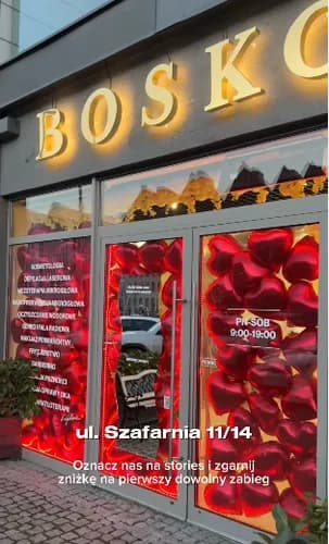 Bezpieczne powiększanie ust. Sprawdzone technologie