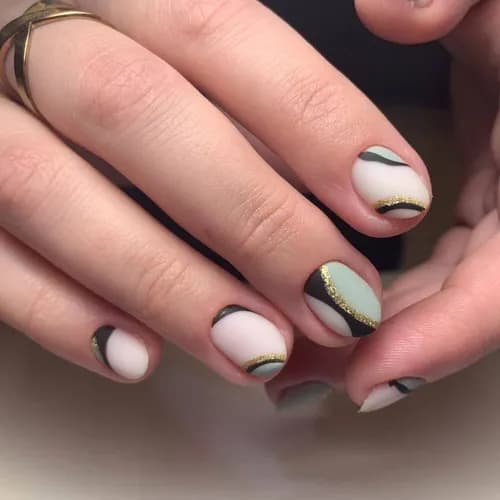 Уходовый маникюр