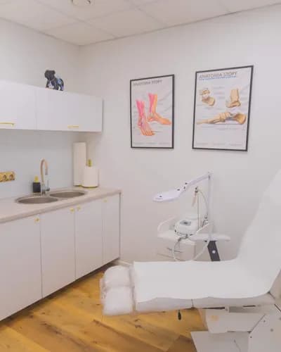 Лечение онихолизиса с гарантией результата. Запишитесь