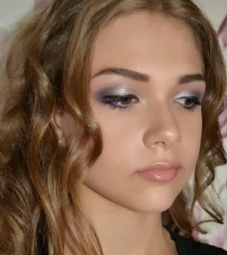 Nieskazitelny ślubny makeup: trwałość i delikatność