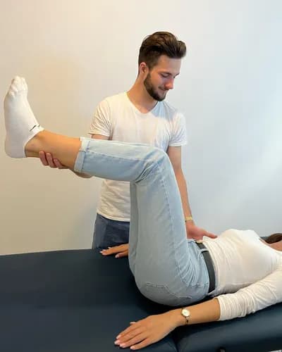 Кинезитерапия для пожилых: особенности и рекомендации