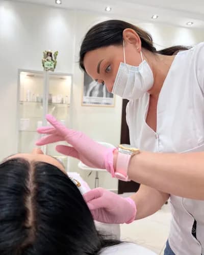 Konturowa plastyka twarzy: modelowanie bez operacji