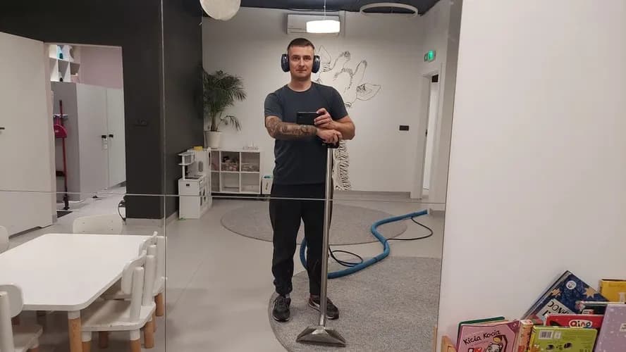 Profesjonalne pranie wykładzin Warszawa metodą Ekstrakcji